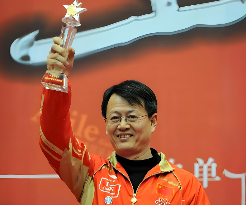 吴敬平
