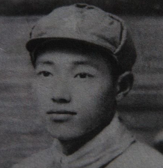 邱少云