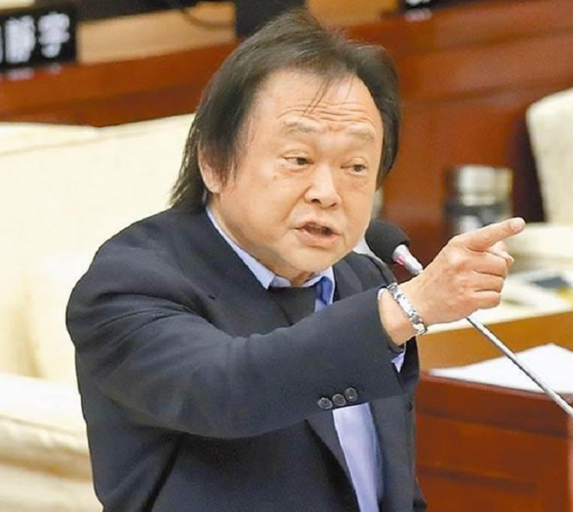 王世坚